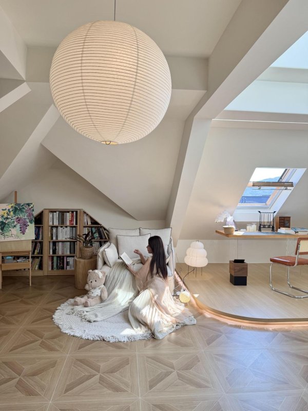 配资头条 老婆不听劝，非要买顶层带阁楼的房子，入住两年，喜忧参半